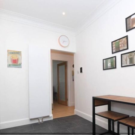 Cosy Quirky Alwaha-Arabic For Oasis Apartment Johnstone Exterior photo